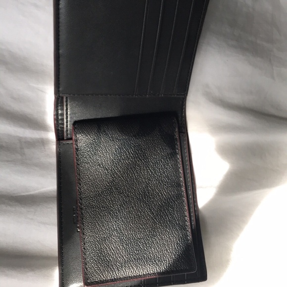 Men wallets with ID/Card - Picture 2 of 3